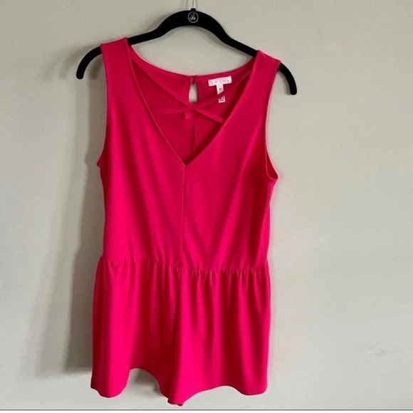 Leith hot pink criss cross front romper size medium from Nordstrom so cute cute - Picture 3 of 6